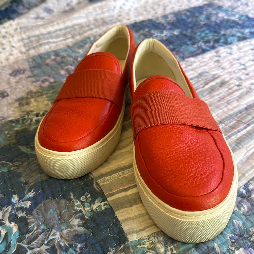 UGG Slip-on Sneakers
